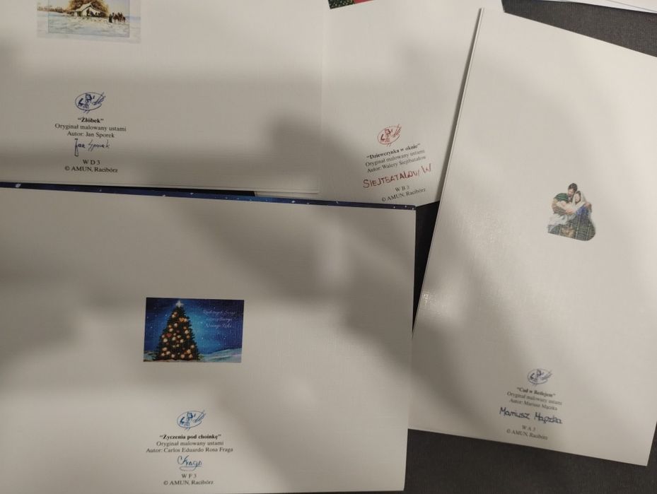 Pocztówki widokówki świąteczne malowane ustami