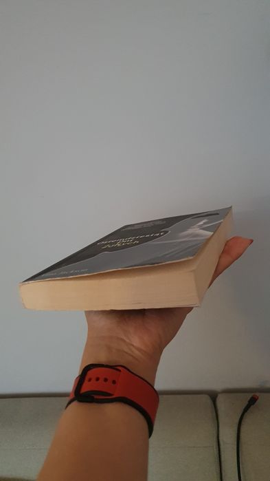 Osiemdziesiąt dni żółtych Vina Jackson