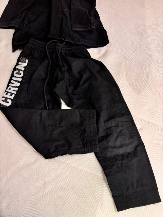 Kimono Jiu Jitsu Pro Light M2 – Impecável / Pouco Uso