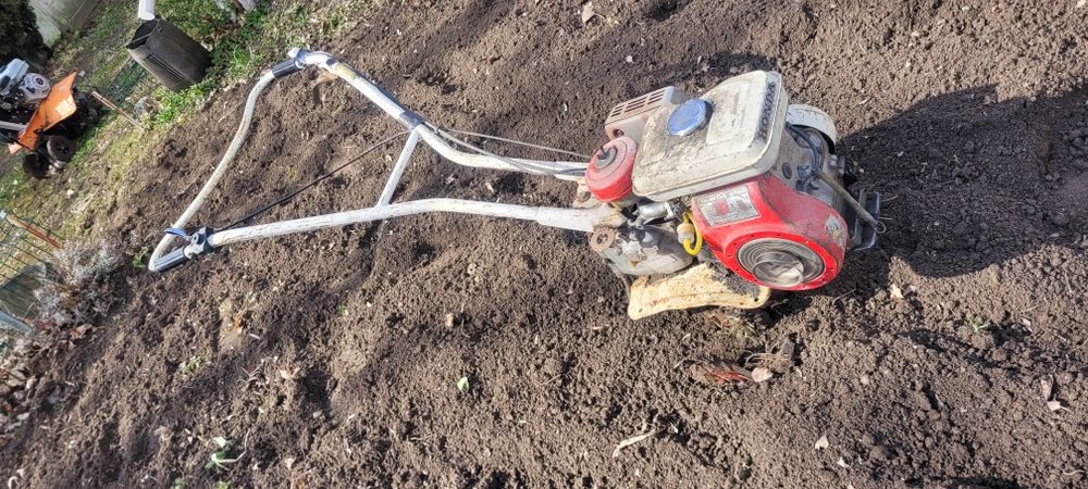 Glebozgryzarka honda