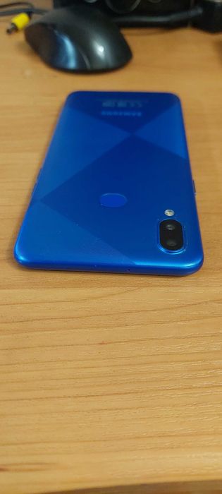 Телефон Samsung A10S 2/32Gb,гарний стан.