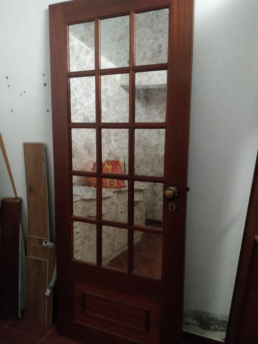 Portas em madeira excelente estado