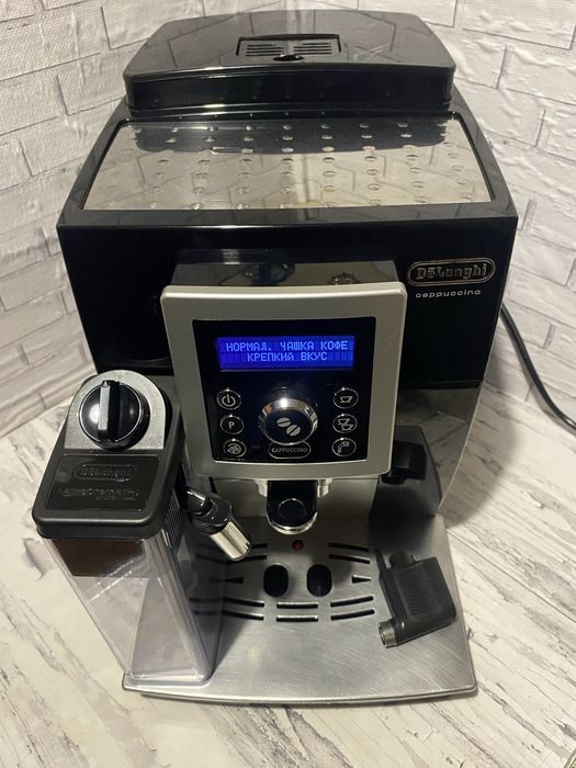 Кавомашина Delonghi Cappuccino з Німеччини