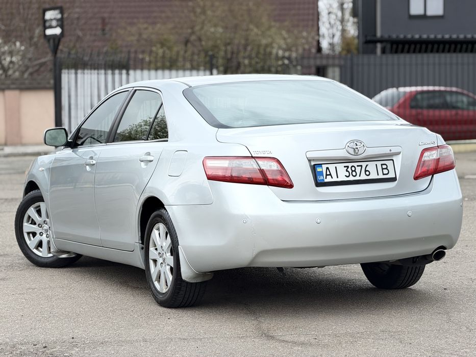 Toyota Camry 2.4