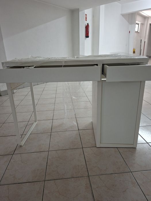 Secretaria Micke IKEA