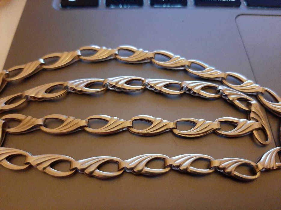 Stary srebrny naszyjnik