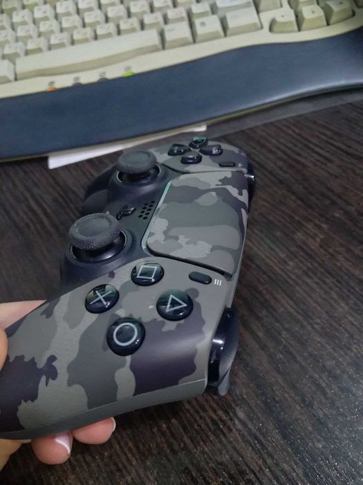 Геймпад Sony Playstation DualSense Bluetooth PS5 Grey, бувший у вжитку
