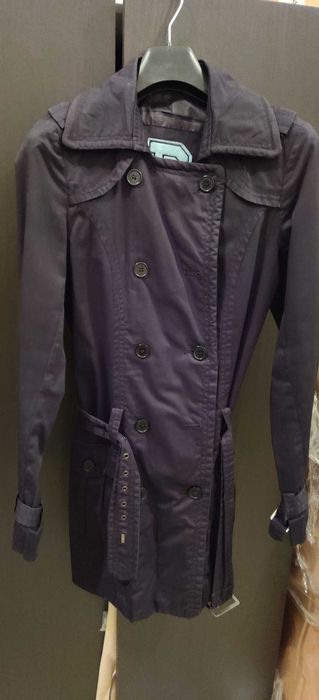 Casaco preto com cinto