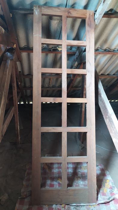 Дерев'яні двері, нові