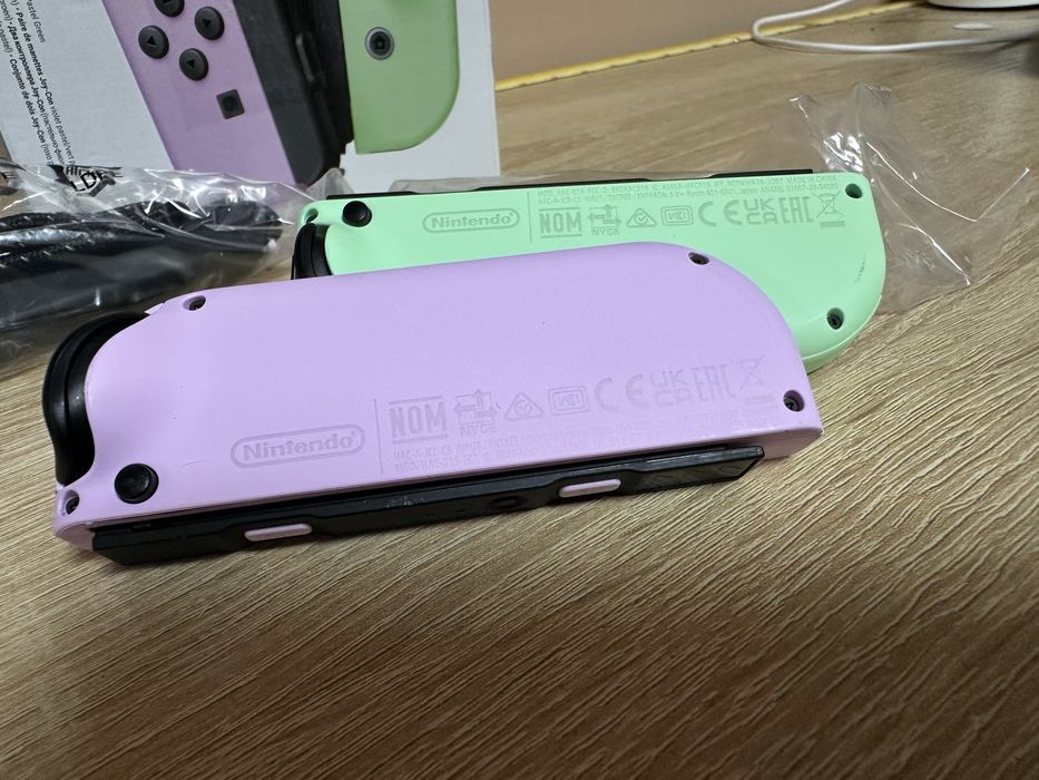 комплект бездротових контролерів Joy-Con для гральної консолі Nintendo Switch