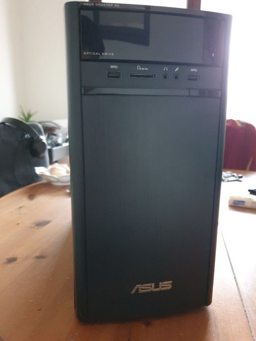 Komputer stacjonarny ASUS i5/SSD 240GB/ DDR4 8GB/GTX