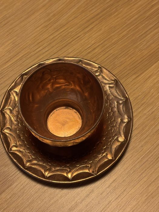 Chávena de café albanesa.