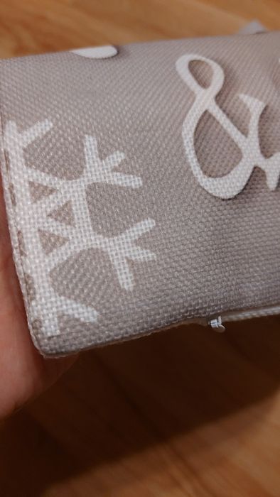 Świąteczne poszewki na poduszki