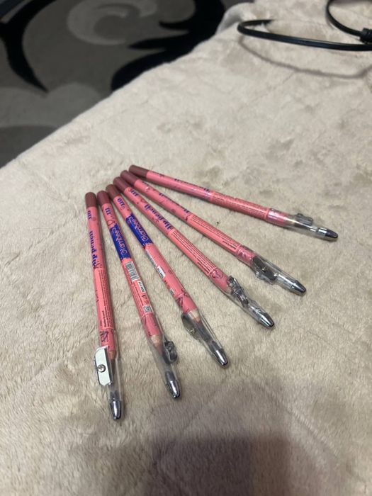 Олівець Glambee 110 111