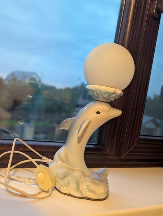 Светильнік настольний