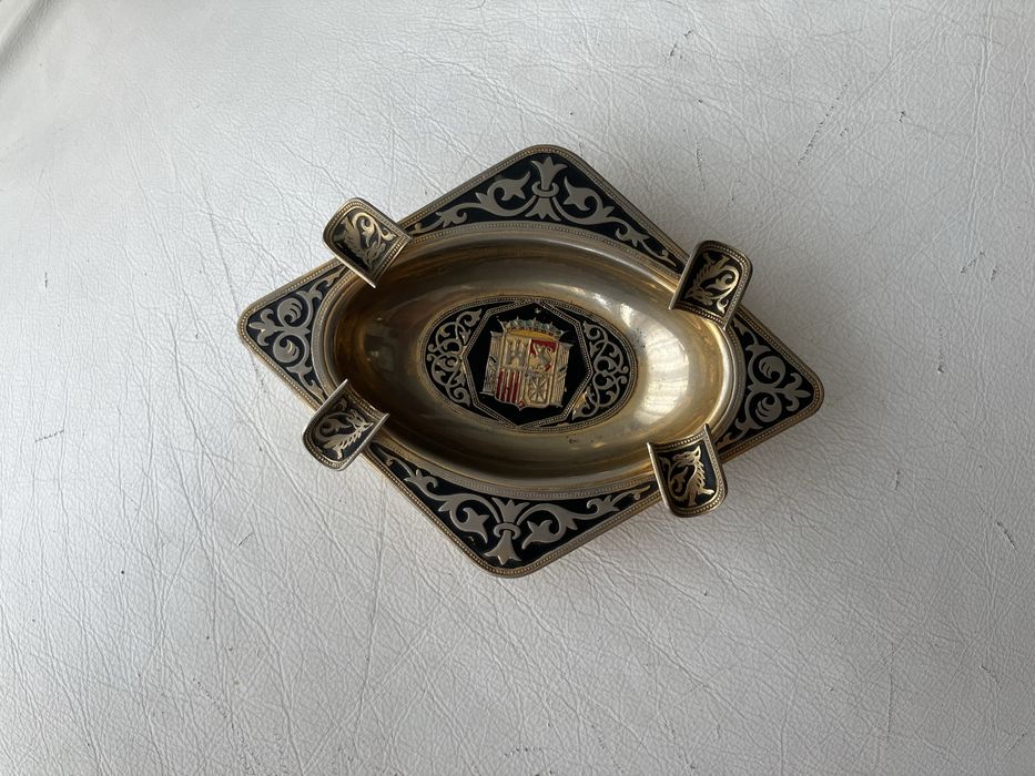 Cinzeiro vintage metal