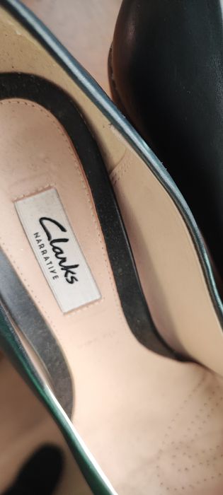 Czółenka skórzane Clarks
