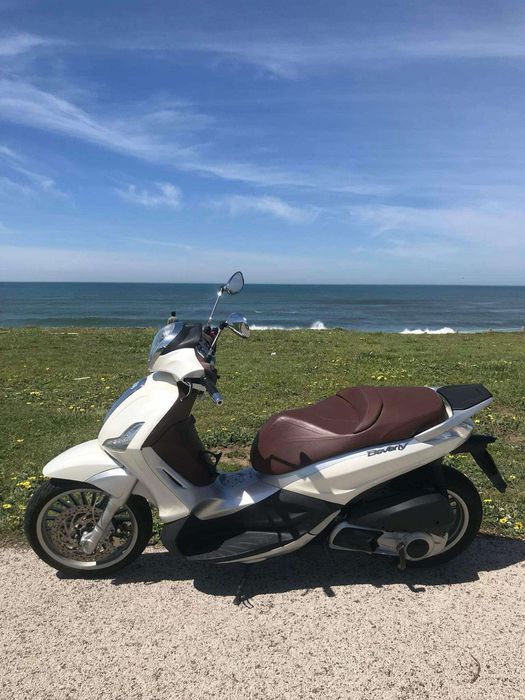 Piaggio Beverly 300 ie