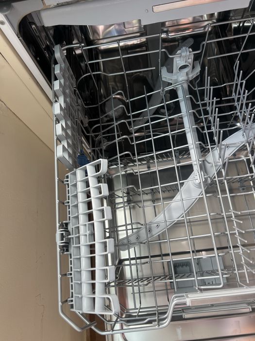 Máquina de lavar louça Indesit