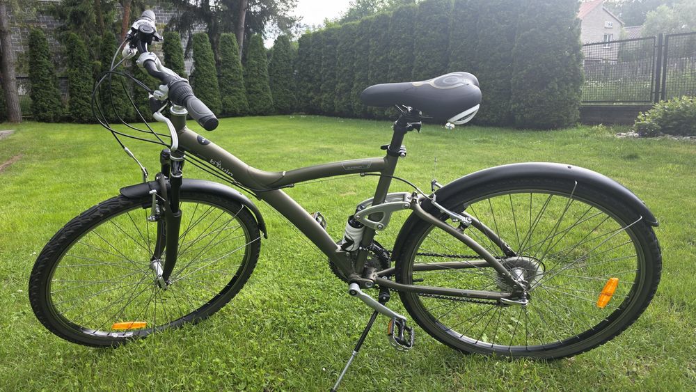 Rower trekkingowy B'Twin Riverside 28" Shimano Altus aluminiowy