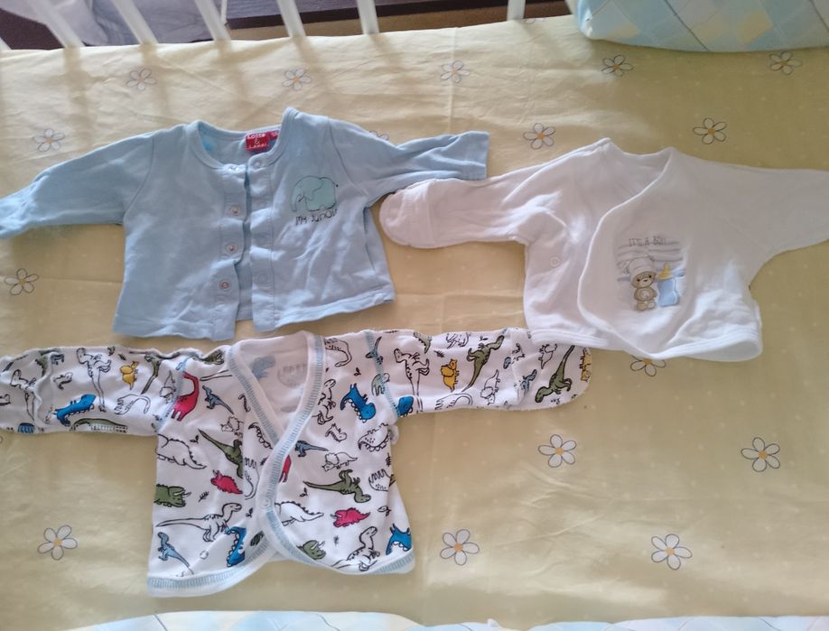 Продам распашонки