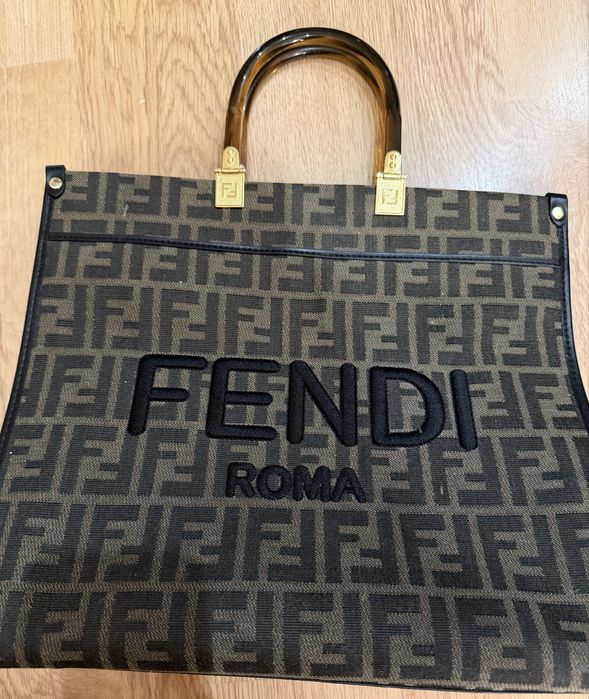 Сумка Fendi  , всі лого