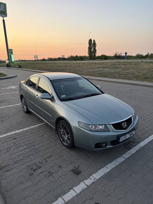Продам Honda Accord VII