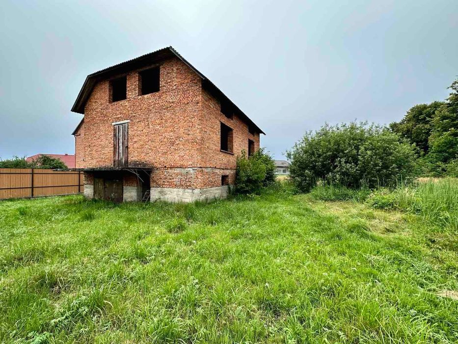 Цегляний Будинок/Незавершене будівництво. с. Олексичі