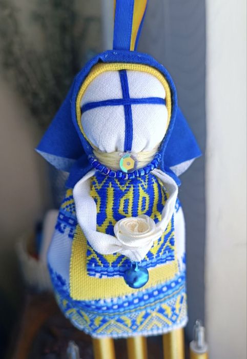 Підвіска в автомобіль Автопідвіска Мотанка Різнокольорові ляльки