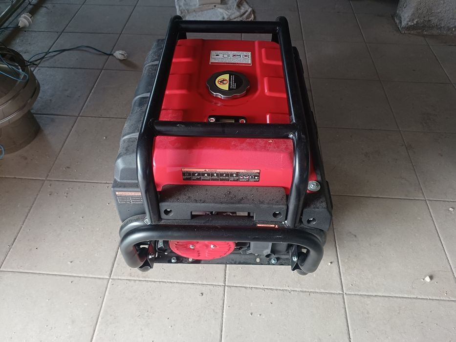 Gerador xom 3 horas de uso com arranque electrico