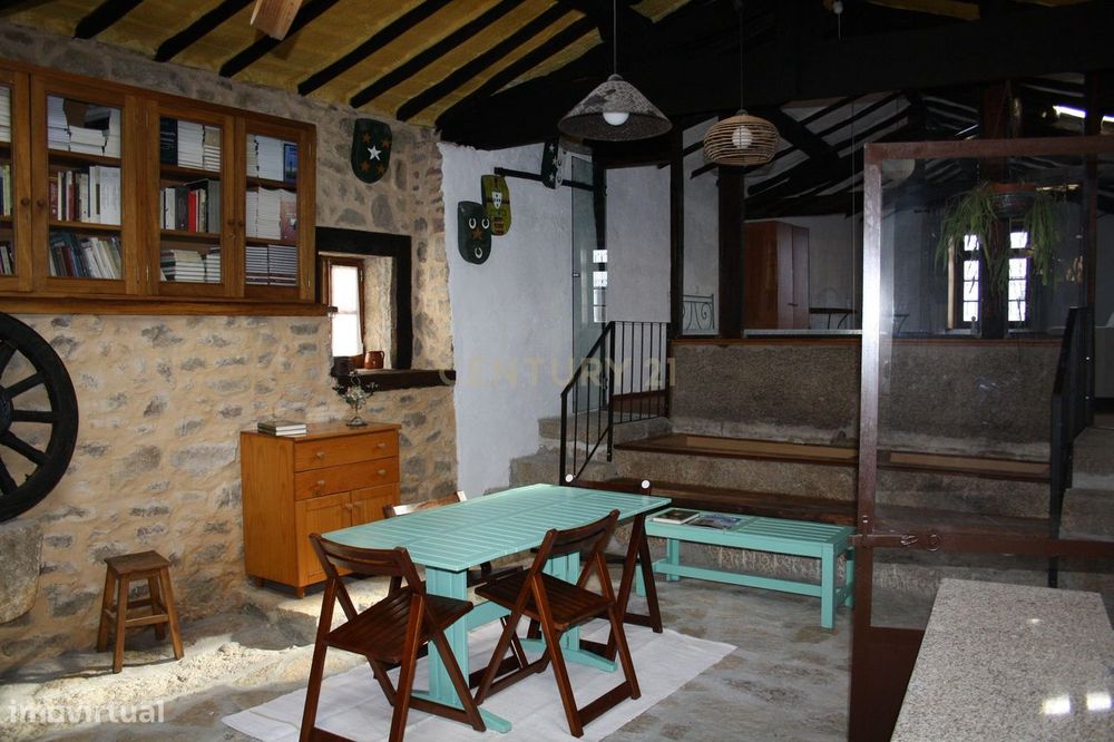 Moradia T1 Típica em Castelo Bom, Guarda