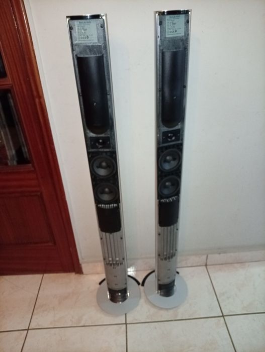 Colunas Bang Olufsen