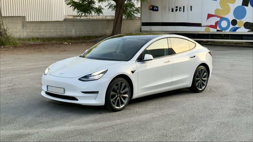 Tesla Model 3 Long Range Dual Motor 75 kWh