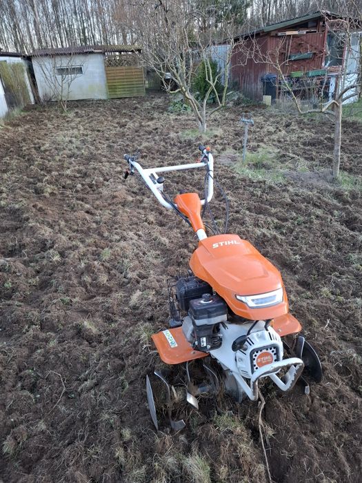 Usługi glebogryzarką spalinowa