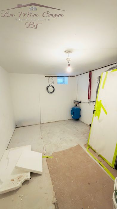 Продаж стильного будинку під ключ , приміська