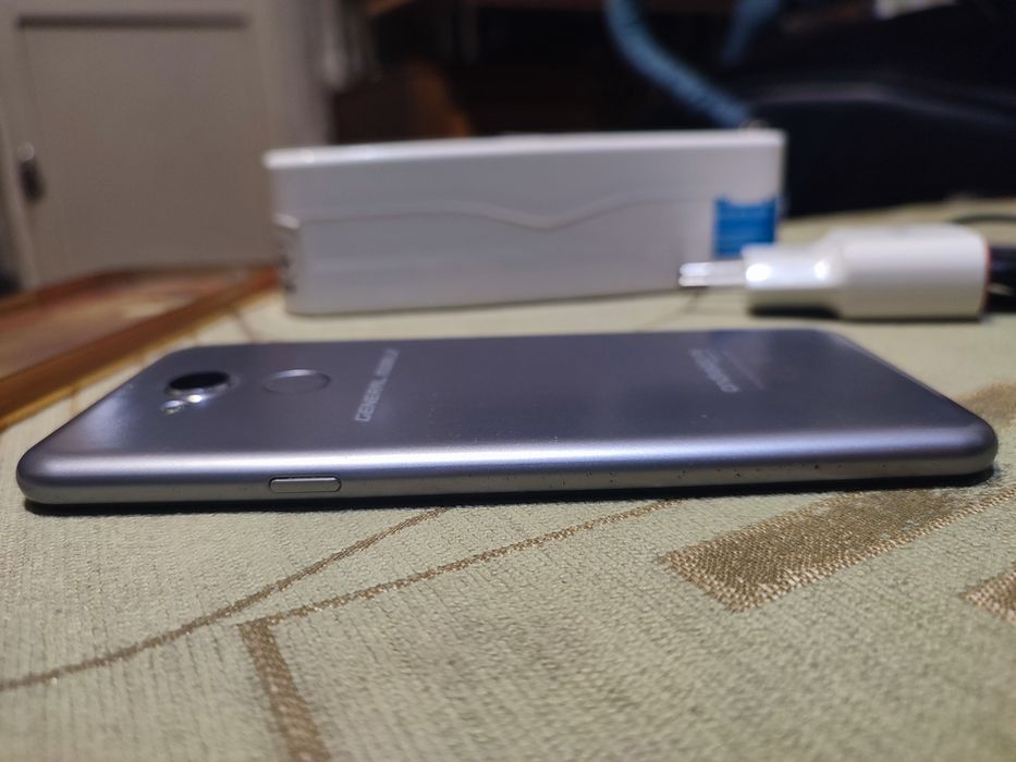 Смартфон General Mobile GM8, 3/32