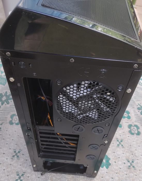 Корпус nzxt phantom black 8b-b8nl2-ugb