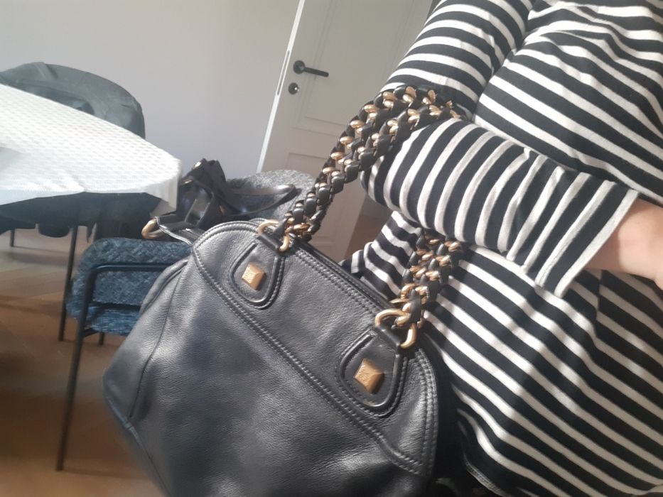 Givenchy autentica - como nova