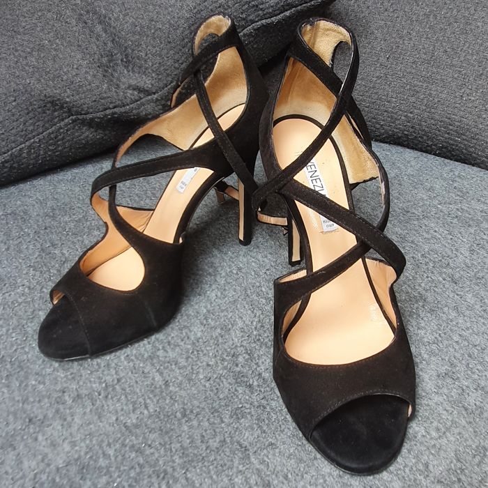 Skórzane szpilki sandały Venezia r 39 czarne