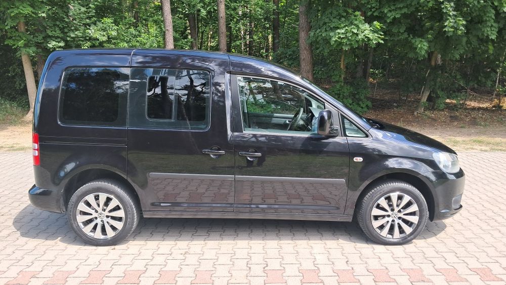 Śliczne Caddy.Stan bardzo dobry.