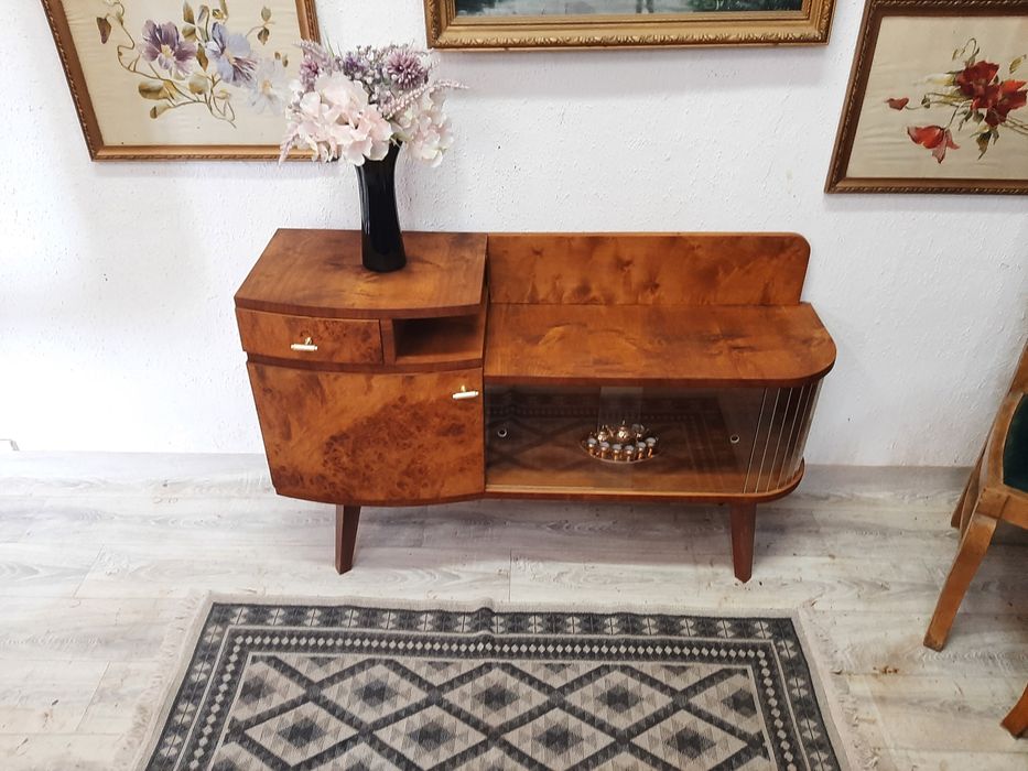 Urocza komoda po renowacji w stylu Art Deco