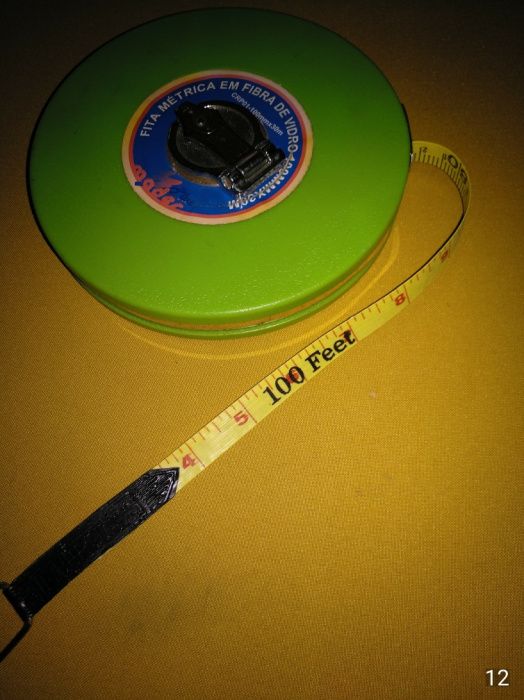 Fita métrica com 30 metros