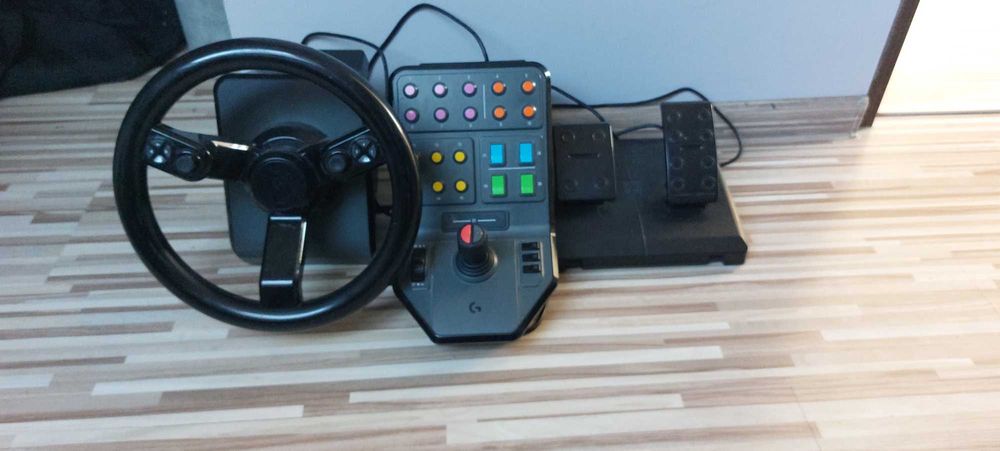 Kierownica Logitech G Saitek Farm sim Controller