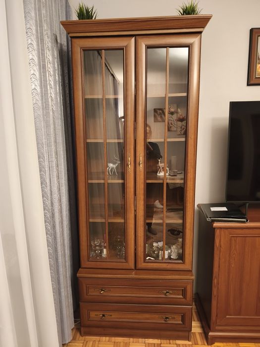 Zestaw mebli do pokoju