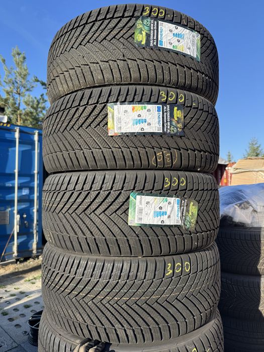 Nowe opony wielosezonowe 245/35/20 Imperial 2026r