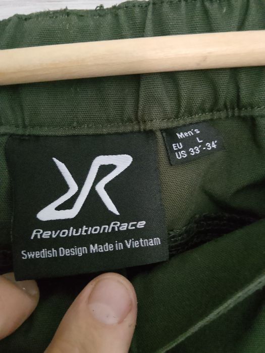 Sprzedam spodnie Revolution Race Nordwand Pro  ZIP  off  Plants  roz L