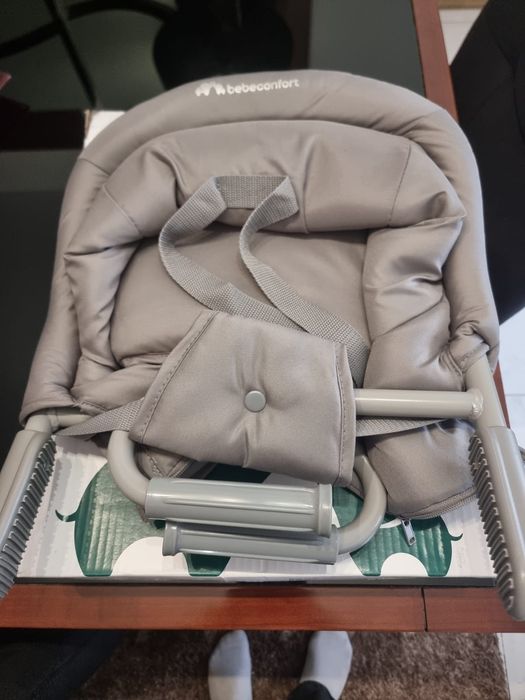 Cadeira de bebé para mesa