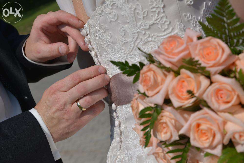 SUKNIA ŚLUBNA Sincerity model 3820