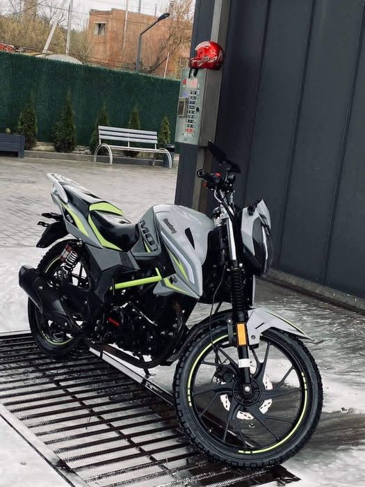 Мустанг мт 250 9r