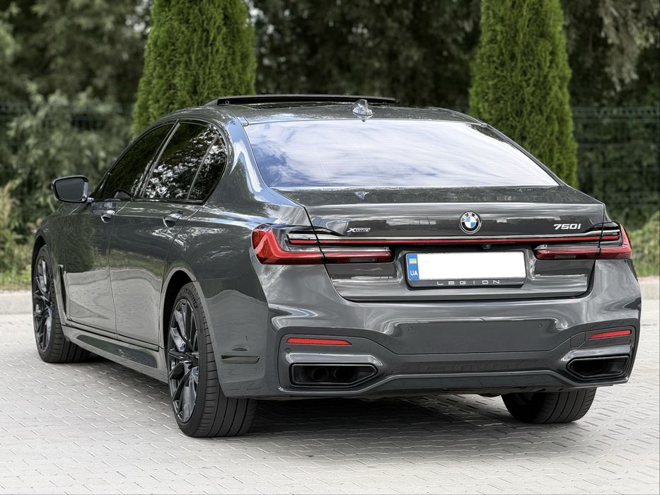 BMW 750 M Performance